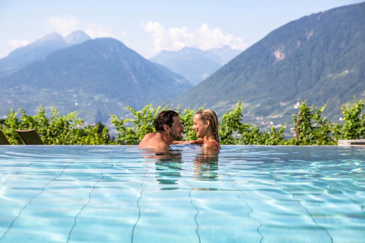 Hotel Rosengarten Schenna Eksteriør bilde
