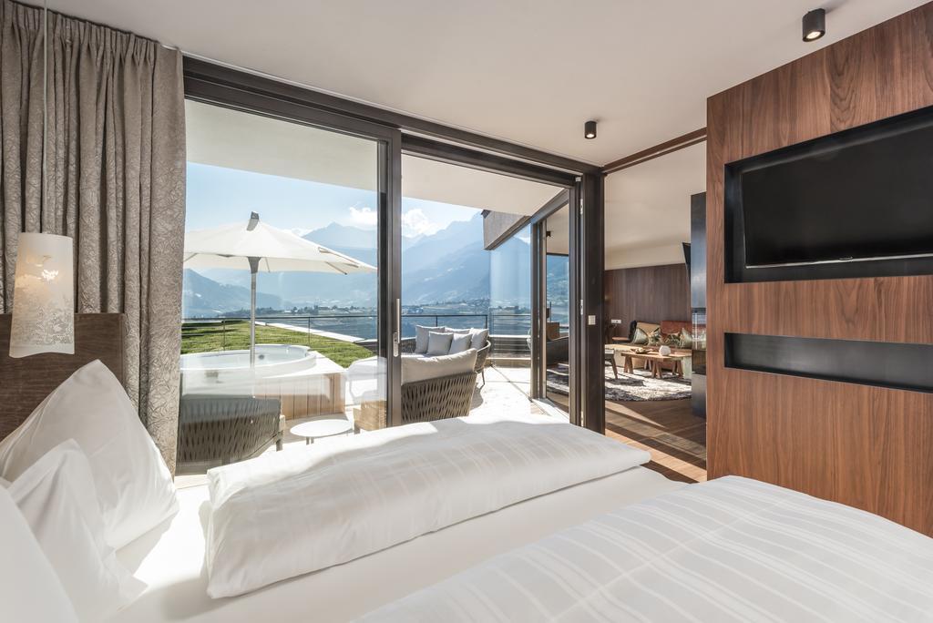 Hotel Rosengarten Schenna Eksteriør bilde